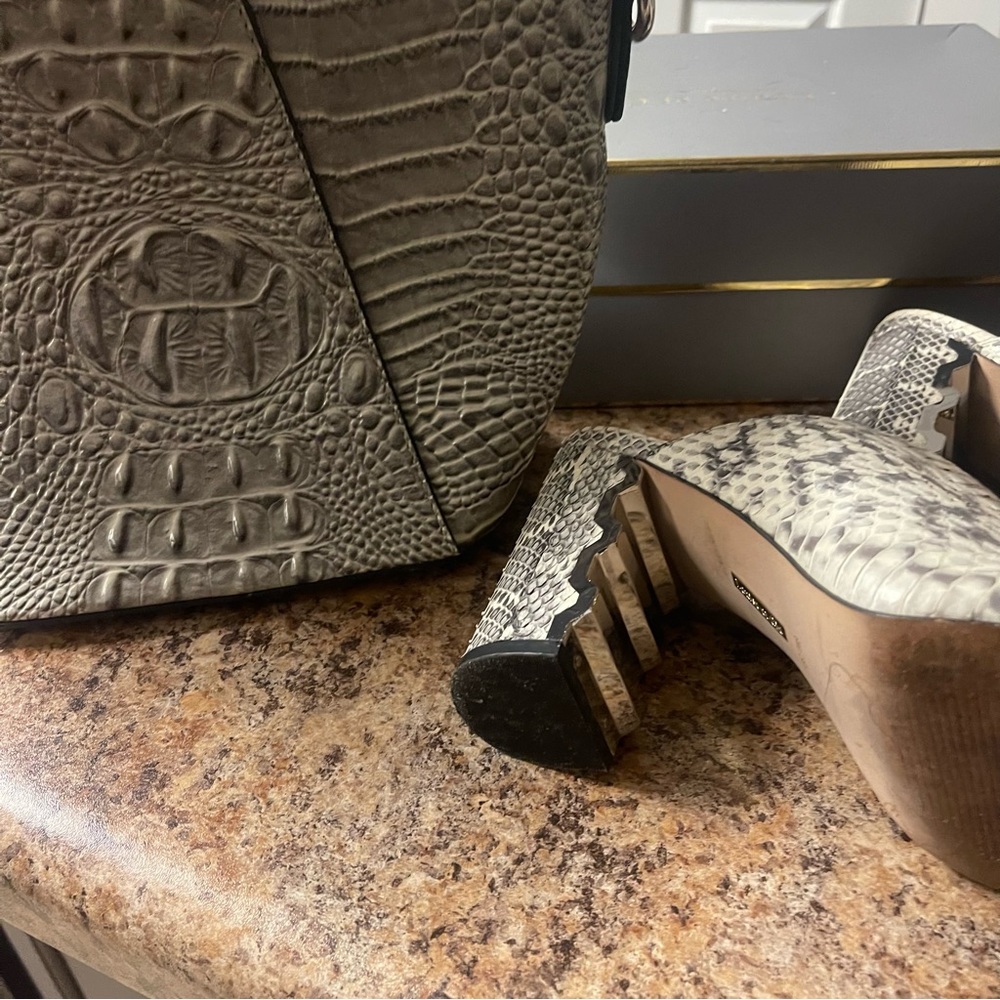 Excellent condition like new - Picture 5 of 10